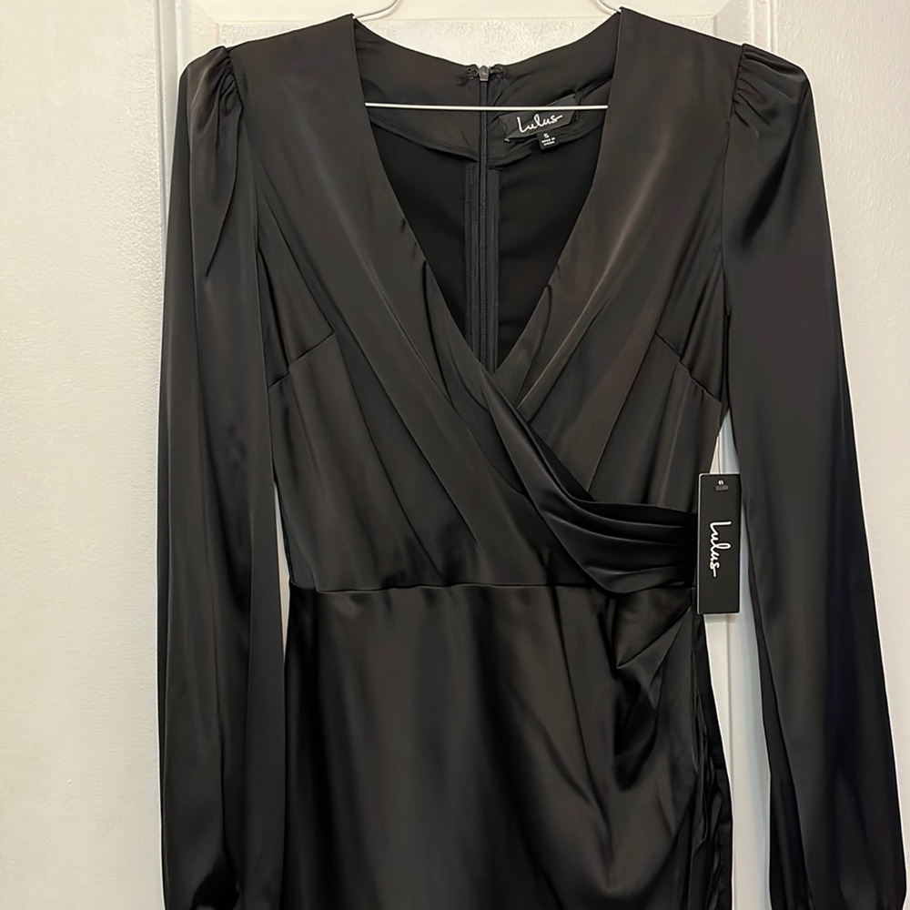 Lulu’s Black Satin Dress